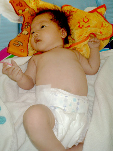 gal/1st Month/P1000361.jpg